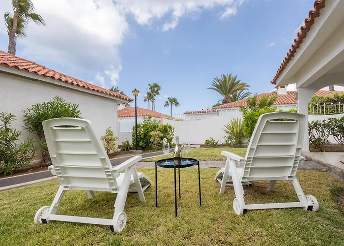 Bungalow Sun Club playa del inglés piscina y terraza